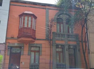 Casa · 414m² · 6 Recámaras · Venta de Casa en Col. Juárez.