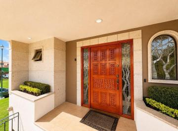 653cbd3805c7a489c3bdd6eeebf743209eee04c6153b22692db8a1a228ca096b · Residencia en Colinas del Bosque