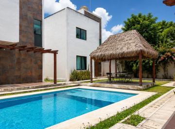 Casa · 216m² · 3 Recámaras · 1 Estacionamiento · Venta - Hermosa Casa en Condominio en Bacalar, Quintana Roo