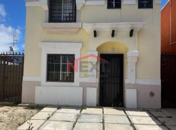 Foto principal · Casa en Renta Urbiquinta del Cedro, Tijuana B. C.