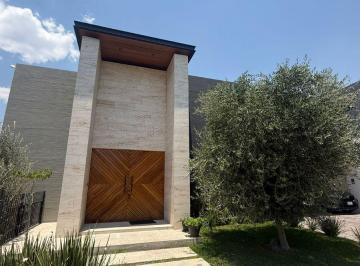 Casa de 4 habitaciones, León · Casa con 4 Recámaras en Venta en El Molino Residencial & Golf