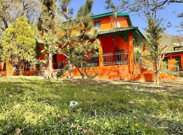 Casa · 473m² · 3 Recámaras · 4 Estacionamientos · Quinta Campestre con Lago en Venta – Montemorelos, N. L.