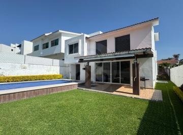 WhatsApp Image 2025-11-09 at 12.54.01 (9).jpeg · Casa en Venta en Fraccionamiento Lomas de Cocoyoc