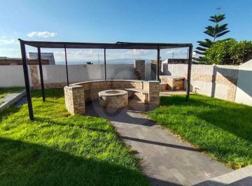 Casa · 350m² · 3 Recámaras · 5 Estacionamientos · Casa en Renta en Residencial Tejeda