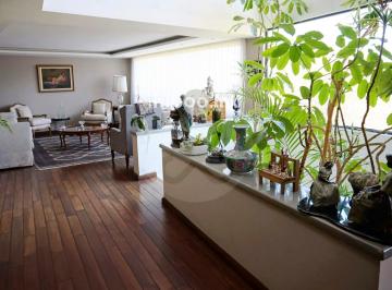 Casa · 400m² · 4 Recámaras · 5 Estacionamientos · Casa en Venta en Lomas de Tecamachalco