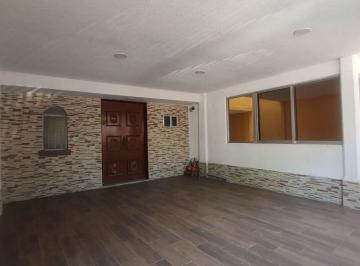 Casa de 4 habitaciones, León · Casa en Venta Las Bugambilias