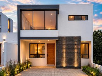 Casa en condominio de 4 habitaciones, Corregidora · Cañadas del Arroyo Estrene Casa con Roof Garden y Hab en Planta Baja