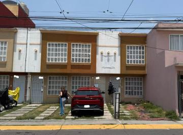 Casa · 65m² · 2 Recámaras · 1 Estacionamiento · Casa en Venta en Los Héroes Tecamac - (4)