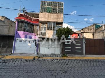 Casa · 182m² · 4 Recámaras · 1 Estacionamiento · Casa en Venta, La Palomas, Toluca, Estado de México. - (4)