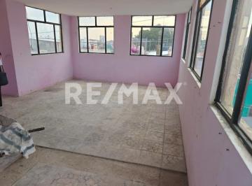 Casa · 259m² · 6 Recámaras · 1 Estacionamiento · Casa en Venta de Oportunidad San Francisquito Queretaro - (4)
