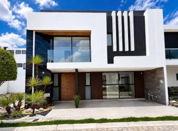 1 · Venta de Casa en Lomas de Angelópolis Parque Guanajuato