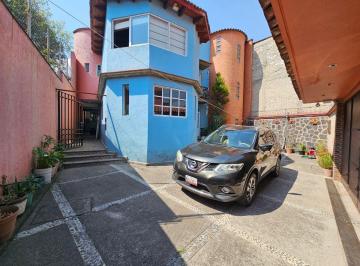Casa de 3 habitaciones, Cuajimalpa de Morelos · Casa Cercana a Sta Fe, con 4 Habitaciones y Jardin con Terraza Envidiable. 4 Estacionamientos