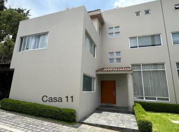 Casa en condominio · 272m² · 3 Recámaras · 4 Estacionamientos · Se Vende Casa en Condominio Parte Baja de Las Águilas