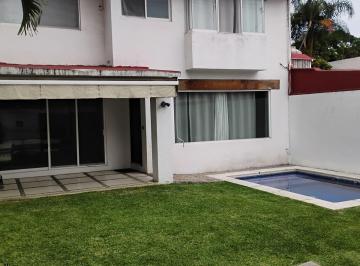 Casa de 3 habitaciones, Cuernavaca · Casa en Venta en Vista Hermosa Cuernavaca, en La Zona Dorada. Cerca de Av San Diego.
