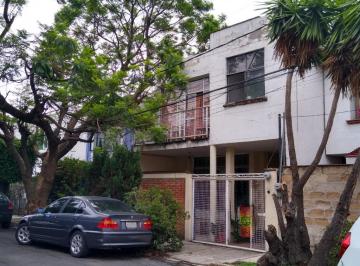 Casa de 4 habitaciones, Coyoacán · Casa en Calle Privada Para Acondicionarla a Tu Gusto