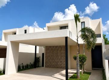 Casa de 3 habitaciones, Mérida · Hermosa Casa con 10 Paneles Solares Totalmente Amueblada y Equipada en Privada.