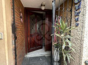 Casa · 280m² · 5 Recámaras · 2 Estacionamientos · Casa en Venta en Valle Ceylan