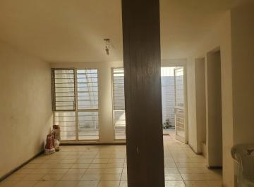 ideal decor contemporanea · Hogar Soleado Una Planta Uag/galerias