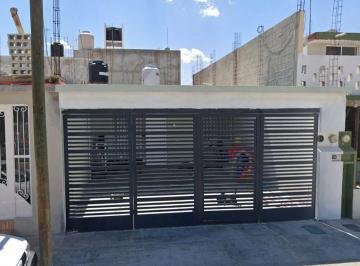 Casa de 2 habitaciones, Matehuala · Casa en Venta en Colonia Florida II, Matehuala, San Luis Potosí Clj