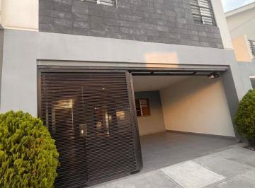 Casa de 3 habitaciones, Monterrey · Casa Renta Espacio Cumbres