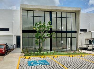 Bodega comercial · 200m² · Renta de Bodegas Industrial Sobre Carretera a Chicxulub, Yuc.
