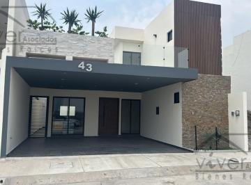 Casa · 185m² · 3 Recámaras · 2 Estacionamientos · Casa en Venta Muy Bonita Para Estrenar en La Rivera Veracruzana
