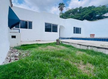 Casa de 5 habitaciones, Cuernavaca · Casa Para Remodelar en Chapultepec