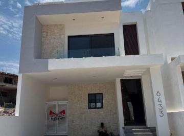 Casa de 3 habitaciones, Mazatlán · Casa en Venta en Sonterra Residencial