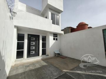 Casa · 131m² · 3 Recámaras · 2 Estacionamientos · Casa en Fatima