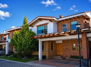 Casa en condominio · 369m² · 3 Recámaras · Casa en Venta en Metepec Residencial Alborada