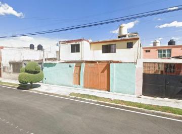 Casa de 3 habitaciones, Pachuca · Casa en Venta en Colonia Plutarco Elías Calles, Pachuca, Hidalgo Clj