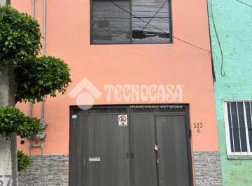 Foto · Casa Duplex - Renta