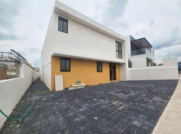 Casa en condominio de 4 habitaciones, Querétaro · Estrena Hermosa Casa en Lomas de Juriquilla! 4 Recámaras, 1 en Planta Baja