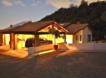 Casa en condominio de 4 habitaciones, Alvaro Obregón · Bellísima Casa en Privada Raquel Banda Farfán