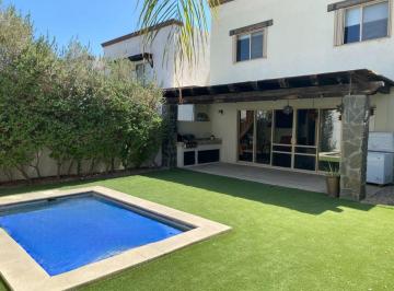 Casa en condominio de 3 habitaciones, Los Cabos · Se Renta Casa con Alberca Privada, 3 Recs + Cuarto de Servicio