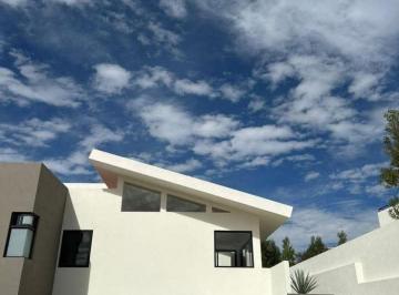 Casa en condominio · 320m² · 3 Recámaras · 3 Estacionamientos · Casa en Condominio - Amanali Country Club & Náutica