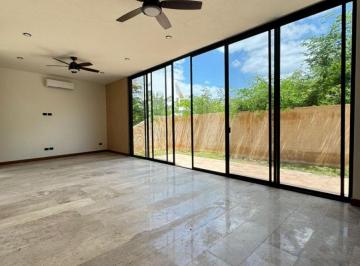 Casa de 4 habitaciones, Mérida · Casa Renta Paseo del Country, Merida Yucatan