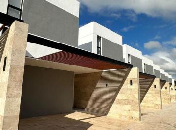 Casa en condominio de 2 habitaciones, Mérida · Townhouse en Renta en Temozón Norte