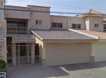 Casa de 4 habitaciones, Gómez Palacio · Veracruz 176, Las Rosas, 35090 Gómez Palacio, Dgo.