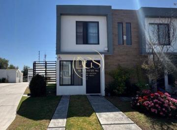 Casa en condominio · 73m² · 2 Recámaras · 1 Estacionamiento · Casa en Venta Punta Norte Residencial Celaya