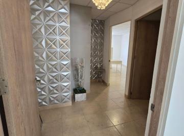 Oficina , Querétaro · Consultorio Dentro de Hospital Moscatti