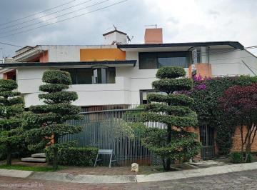 Casa en condominio de 3 habitaciones, Tlalpan · Casa en Venta en Colinas del Bosques
