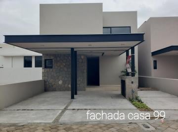 Casa de 3 habitaciones, Corregidora · Renta de Casa en Carlota Privada Vicenza