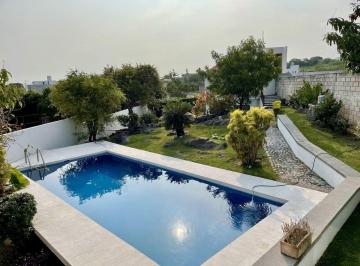 b381c5a8c8a0be44261302747b06a349592cb406e4632a819ca1b3cca6cadbde · Casa con Alberca Grande y 731 m² Terreno Colindante a Río | Lomas de Cocoyoc