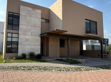 Casa de 4 habitaciones, Querétaro · Renta de Casa en La Vista Residencial Querétaro
