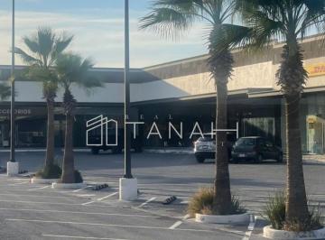 Local comercial , Saltillo · Local en Renta en Plaza 600 | Ubicación Premium Sobre Eulalio Gutiérrez | 53 m² | Alta Visibilidad