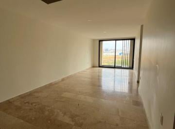 Amplia Sala Comedor con Balcón · Departamento en Aira Jurica