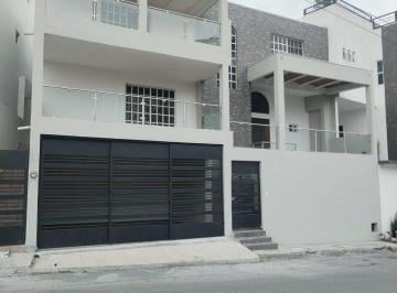 eb26be9419ff44cbf702efb4d92490a24377be24080d1c7ff4cd4638c51176a8 · Casa en Venta Lomas del Paseo