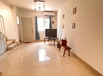 Casa · 90m² · 2 Recámaras · 2 Estacionamientos · Casa - Jardines del Sur