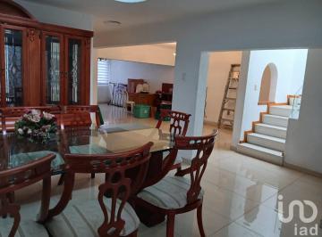Casa · 121m² · 3 Recámaras · 1 Estacionamiento · Casa en Venta en Calle Cinco de Mayo San Tanta Maria Aztahuacan Iztapalapa